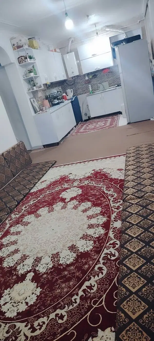 چهار واحده ۷۰ متری همکف بازسازی شده