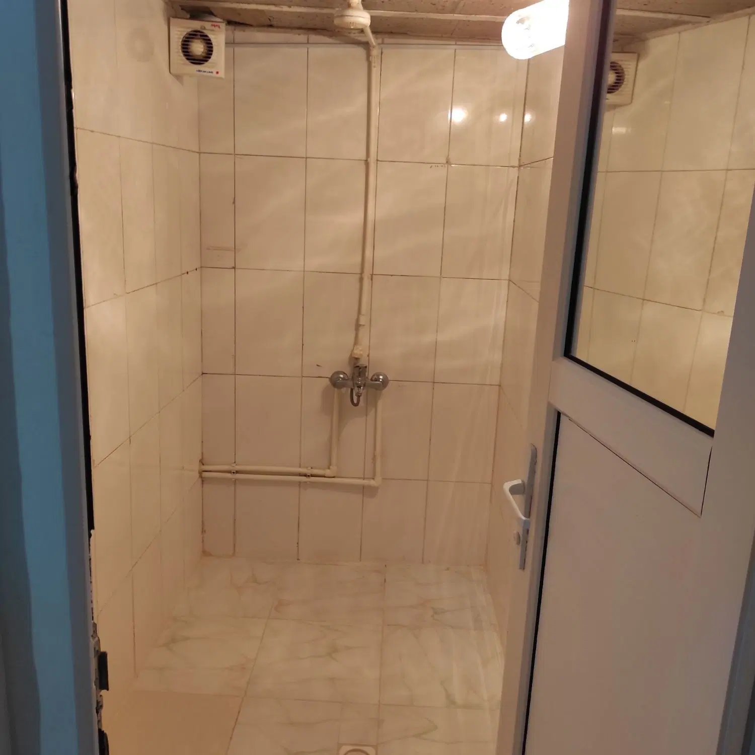 خانه اجاره‌ای نایسر