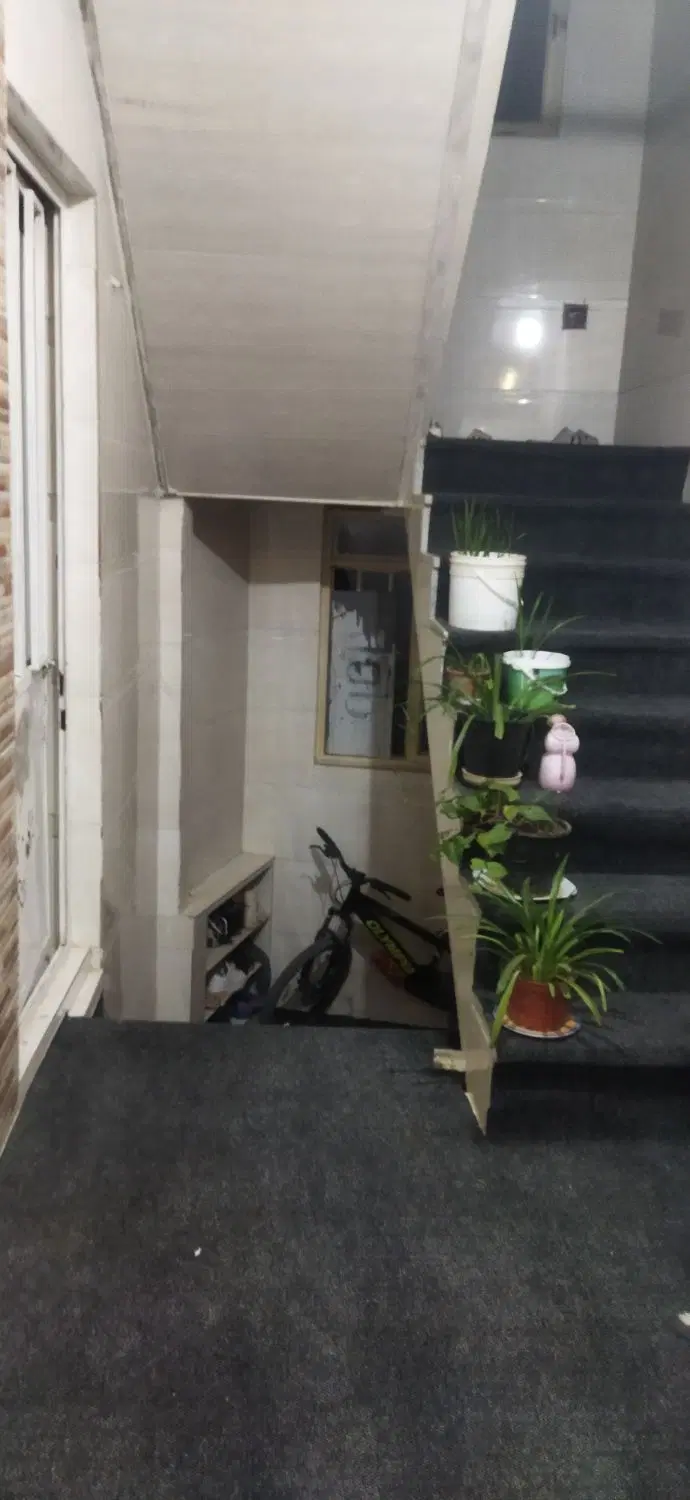 خانه مسکونی 2طبقه دانشگاه پیام نور
