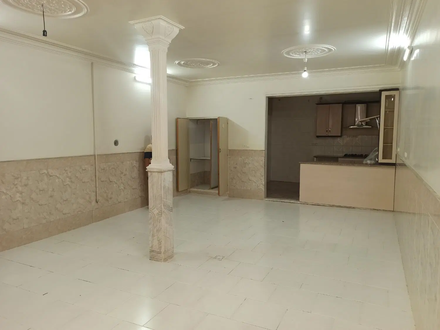 خانه ۸۲ متری دو طبقه