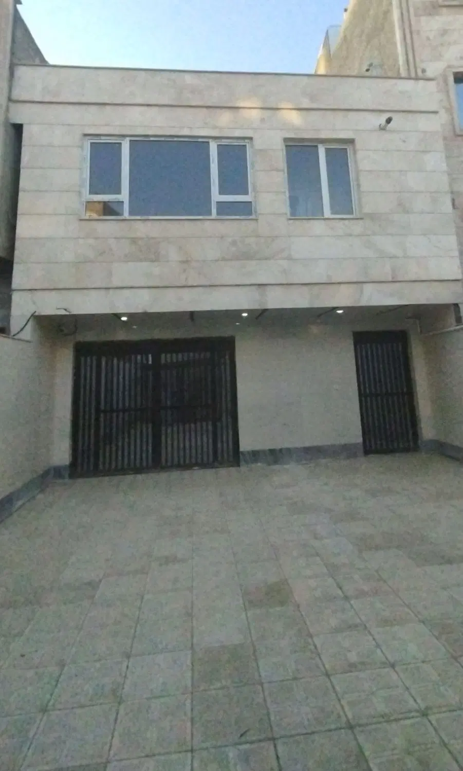 فروش ساختمان ویلایی نوساز