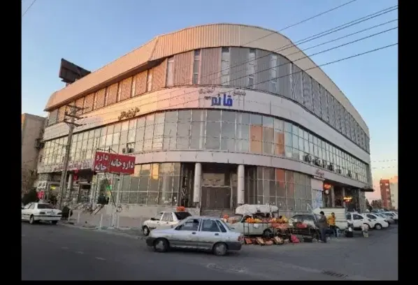 مغازه ۲۴ ونیم متری پاساژ قائم اسلامشهر مسکن مهر