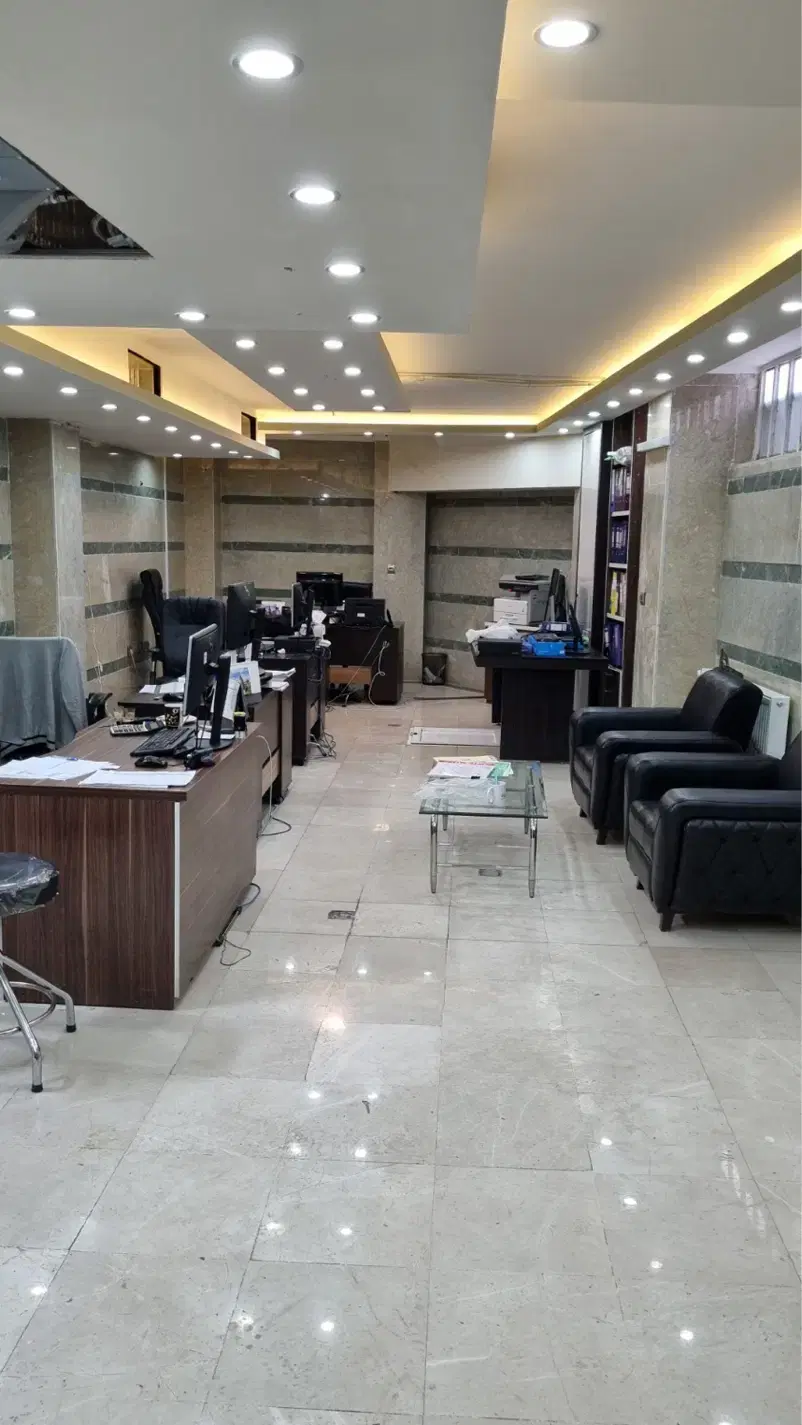 دفتر کار ۷۵ متری