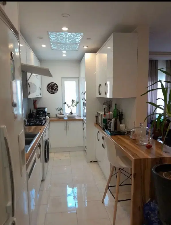 نیازمند همخانه