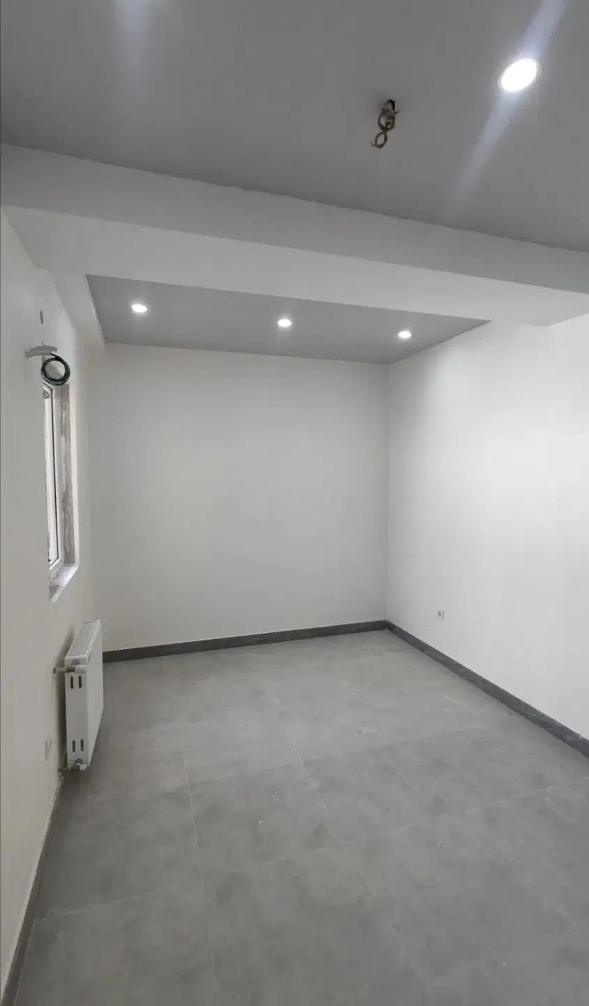 سعادت آباد، مخابرات