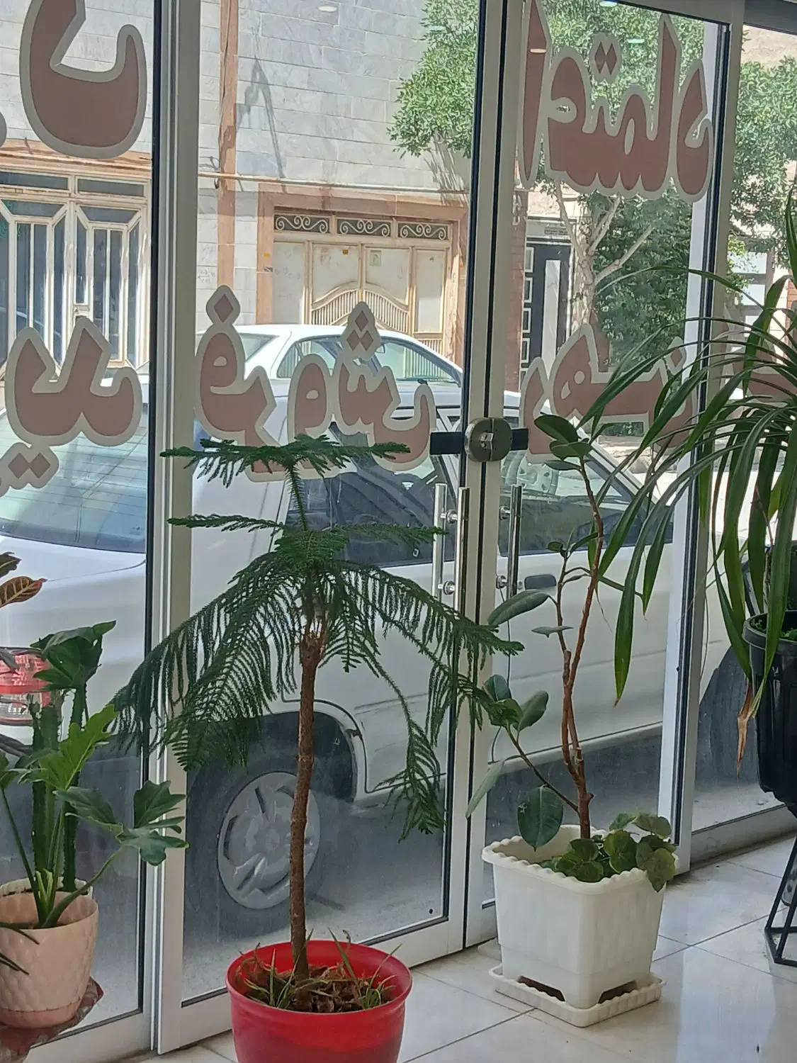 فروش واحد  احتشامیه