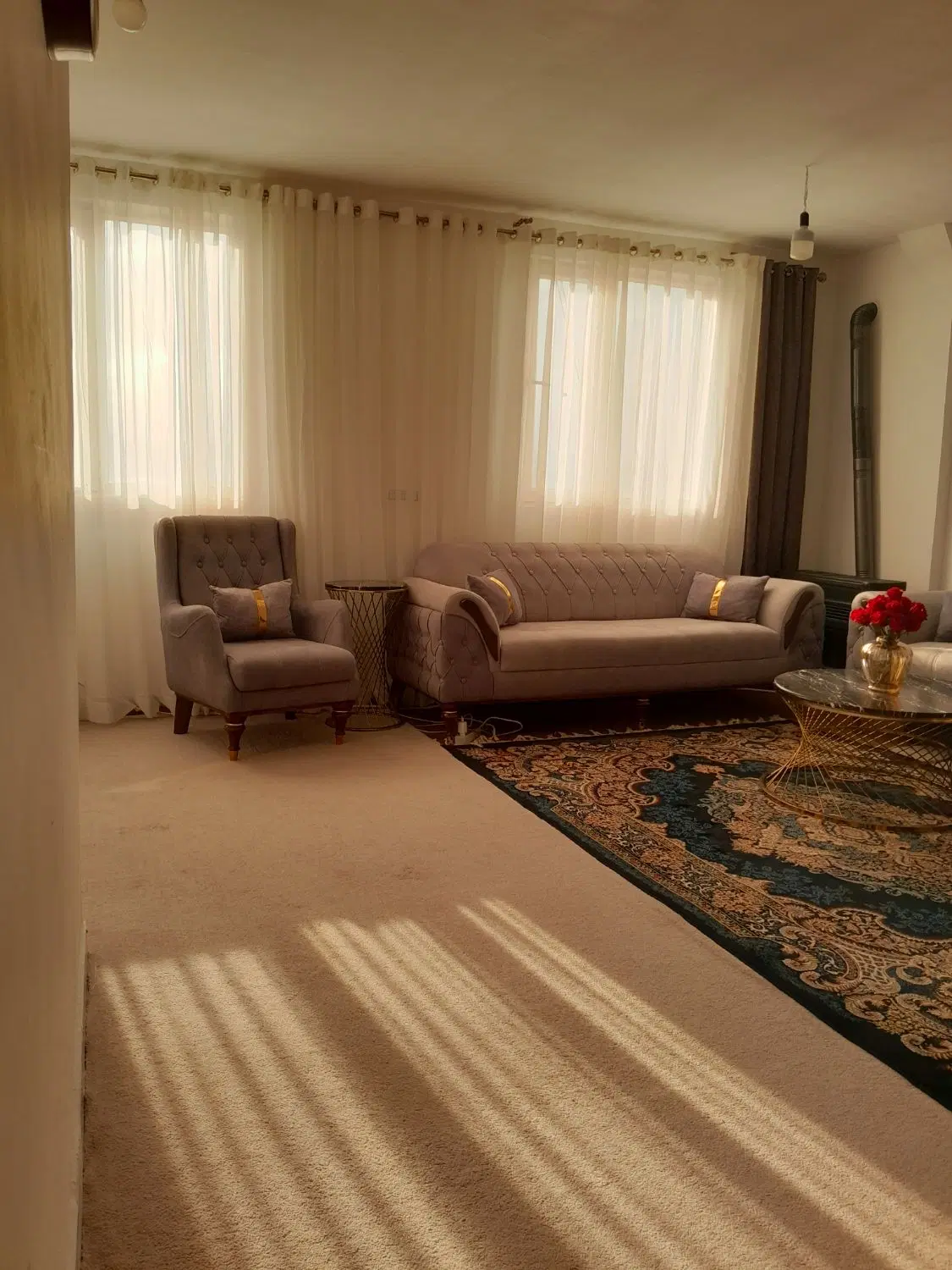 آپارتمان فوق العاده دلباز  نقلی و عروس دومادی