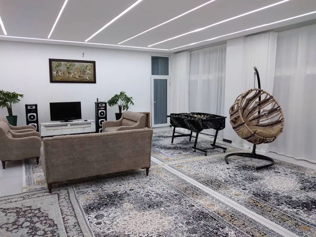 مغازه دو دهنه ۳۸متری