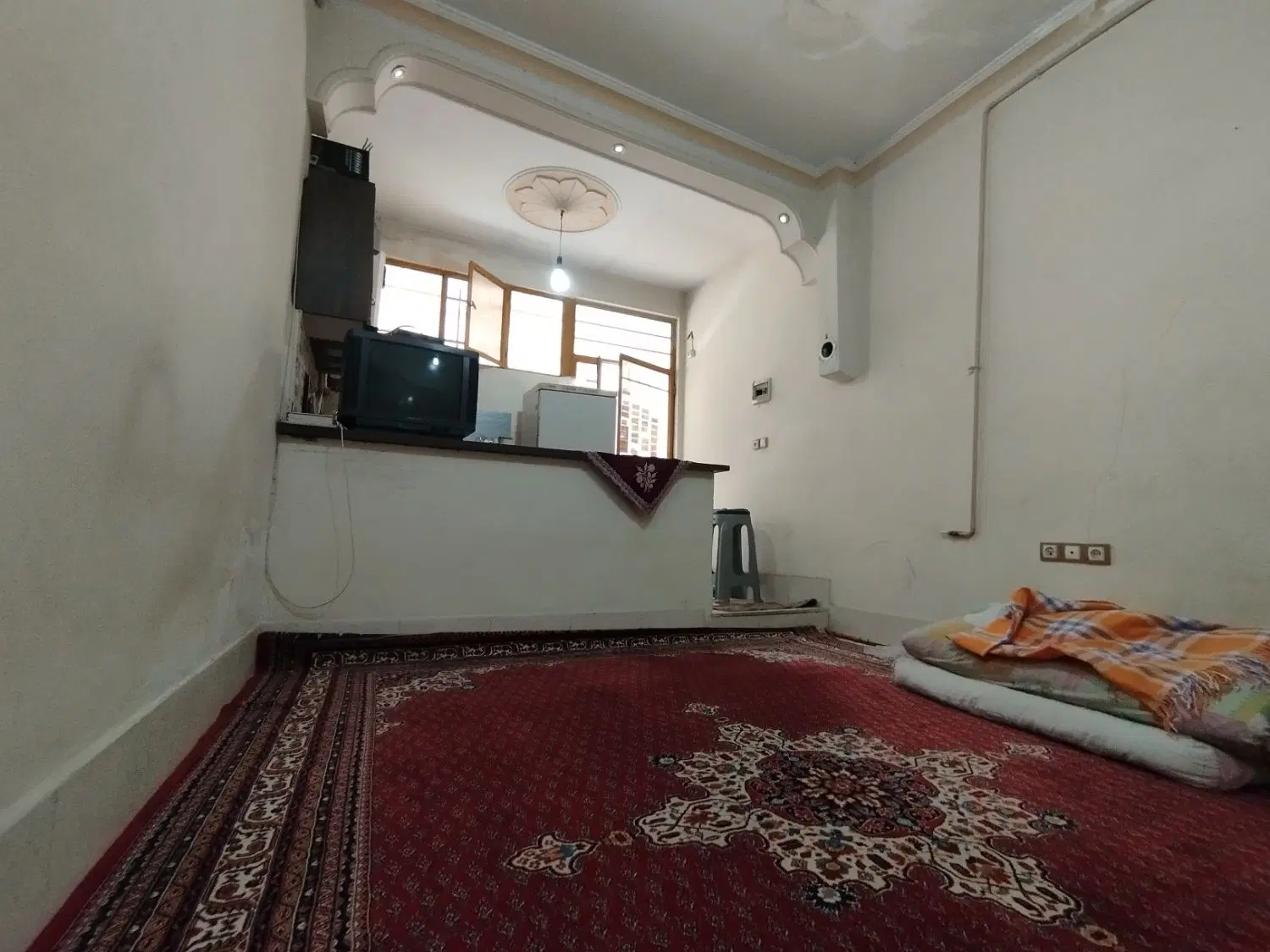 38 متر سوئیت_راه جدا_ نورگیر_ کریمی 26