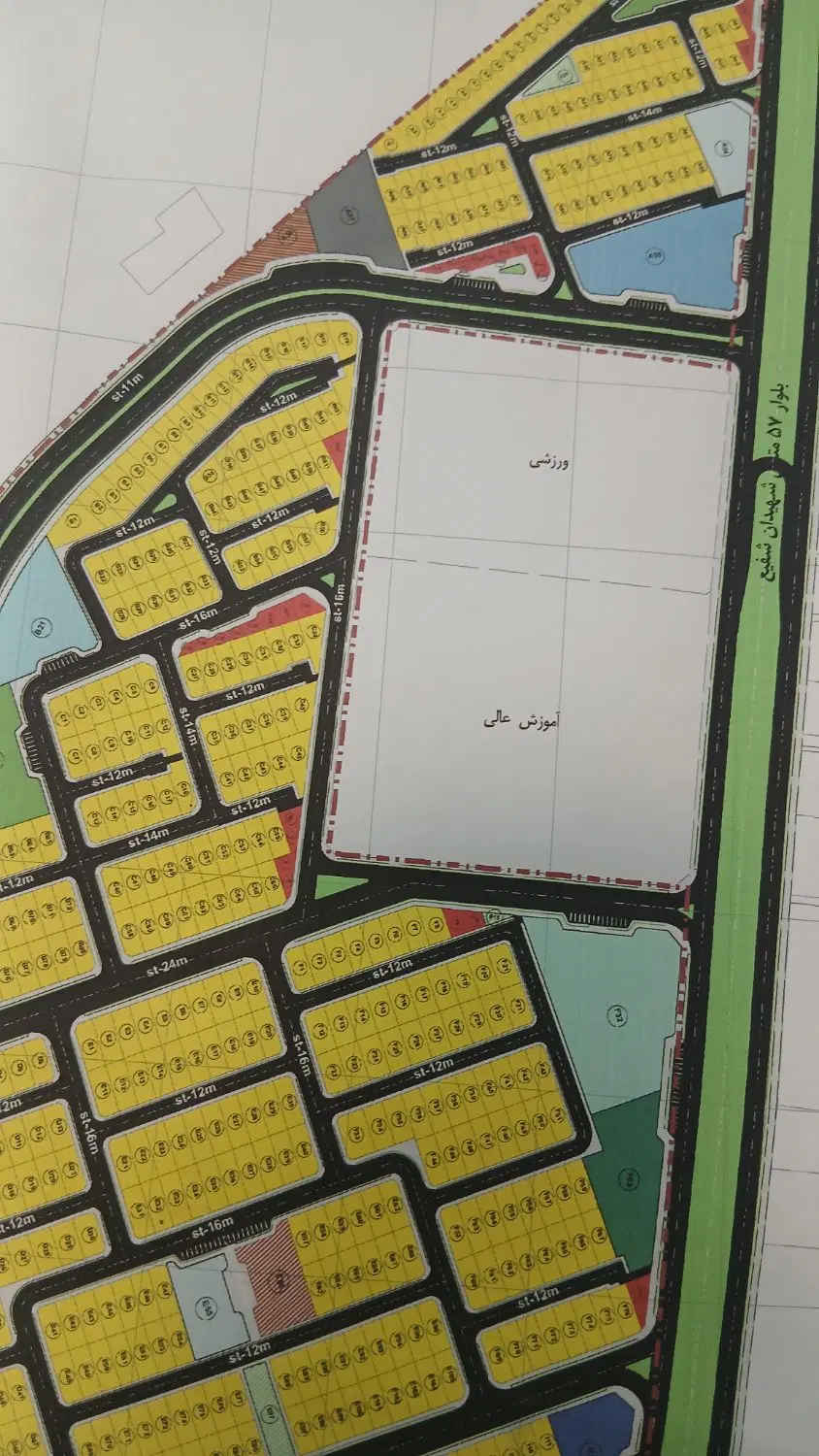 زمین ۲۷۰ متری