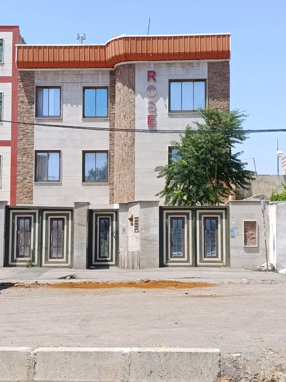 آپارتمان مسکونی
