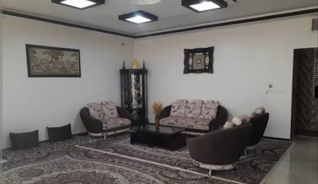 فروش خانه ویلایی در اهرم