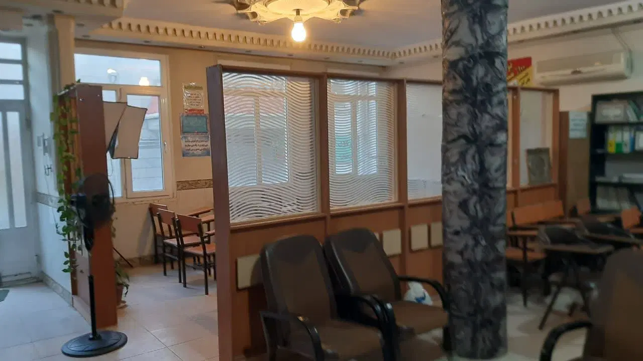 خانه ویلایی جهت تجاری،اداری،مطب وآموزشی برخیابان