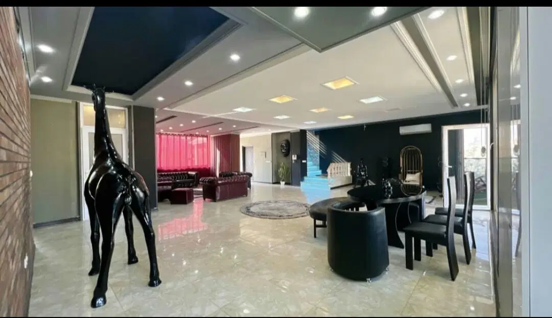 باغ ویلا
