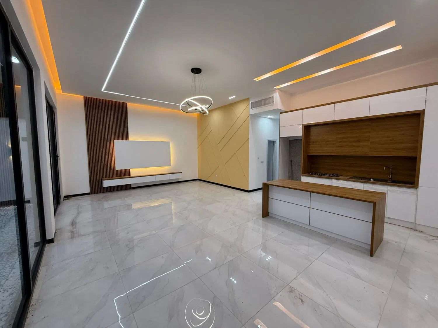 باغ ویلاسنددارانشعابات کامل