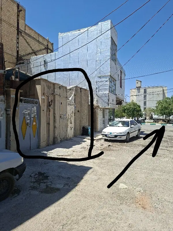 فروش دو ملک ۴۰ و ۶۰ متری کنار هم در دولت‌آباد