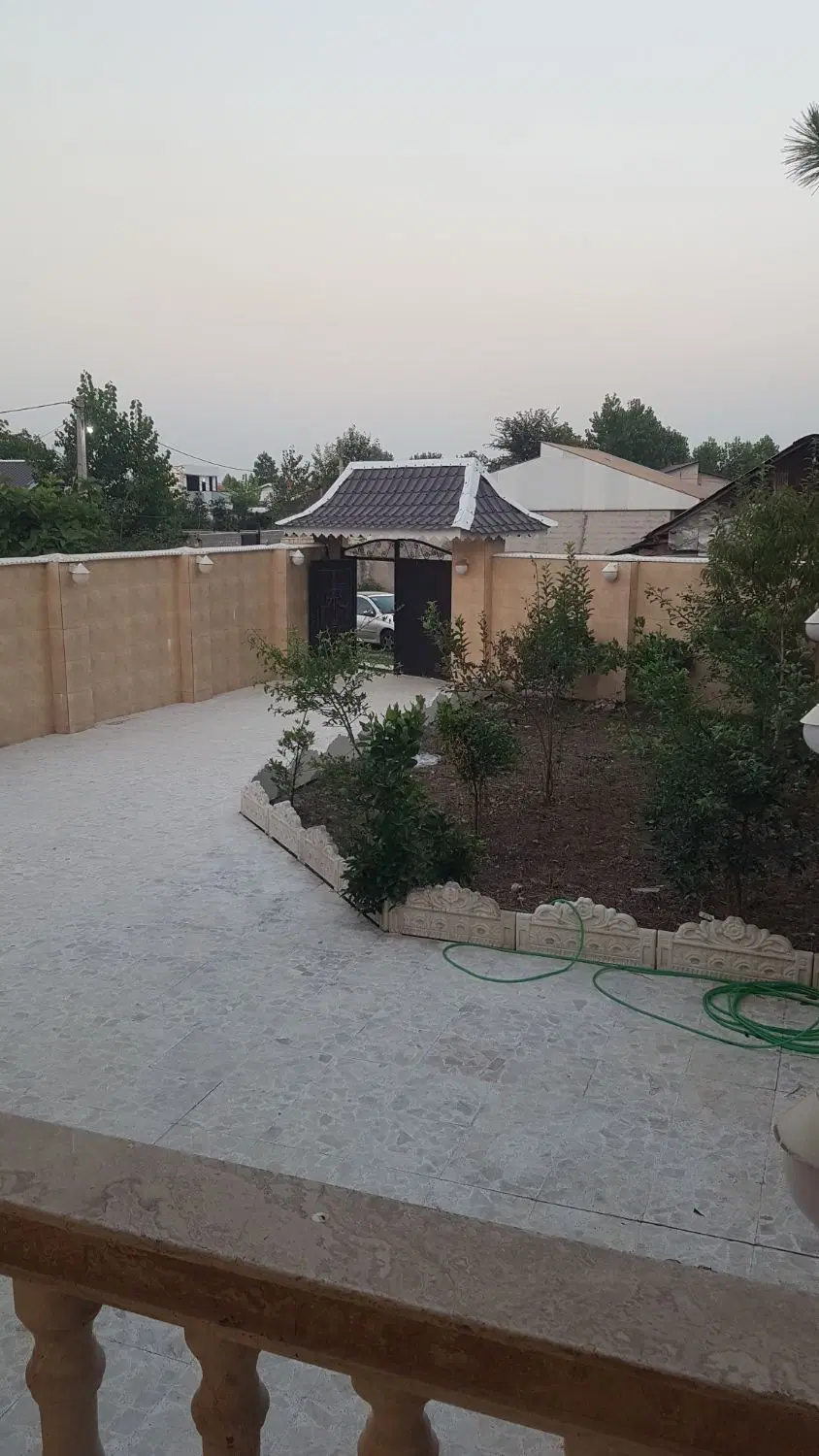 فروش ویلای 300متری لوکس درجه 1