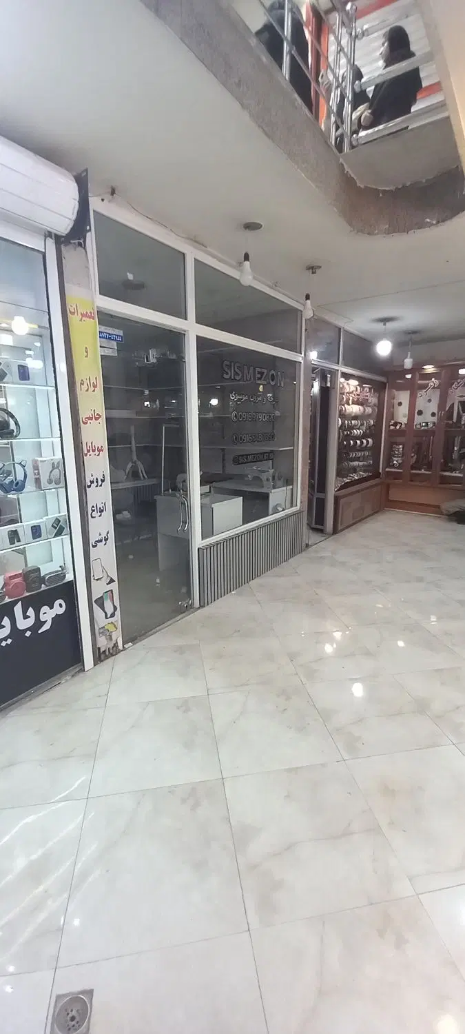اجاره مغازه در پاساژ صدف زیرزمین