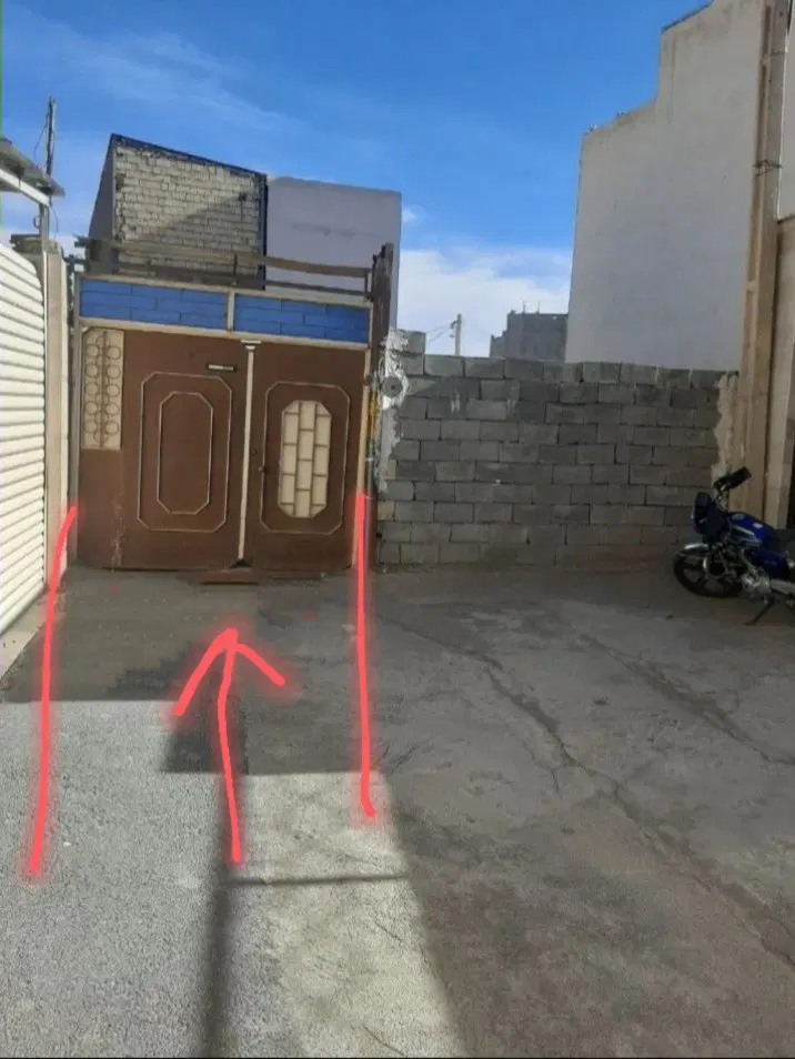 زمین مسکونی  مشتری واقعی تخفیف داده میشود