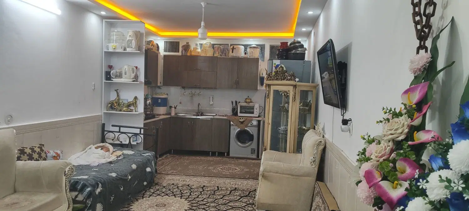 خانه فروشی ساختمون روبروی کوچه حموم