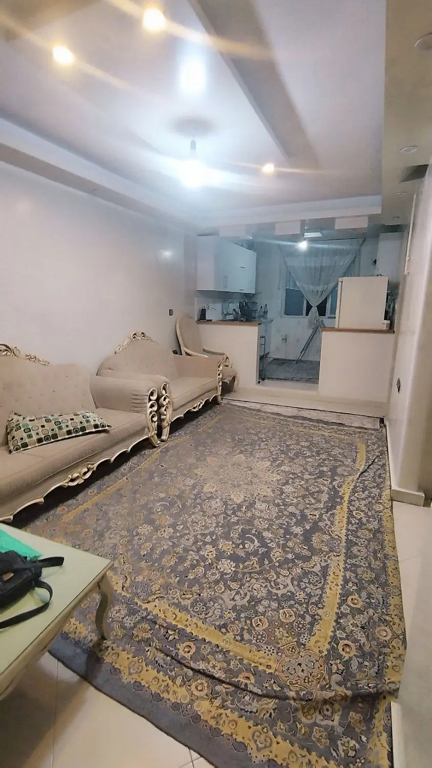 ۷۲متر بر اصلی _ روبه نما _ خوش نقشه