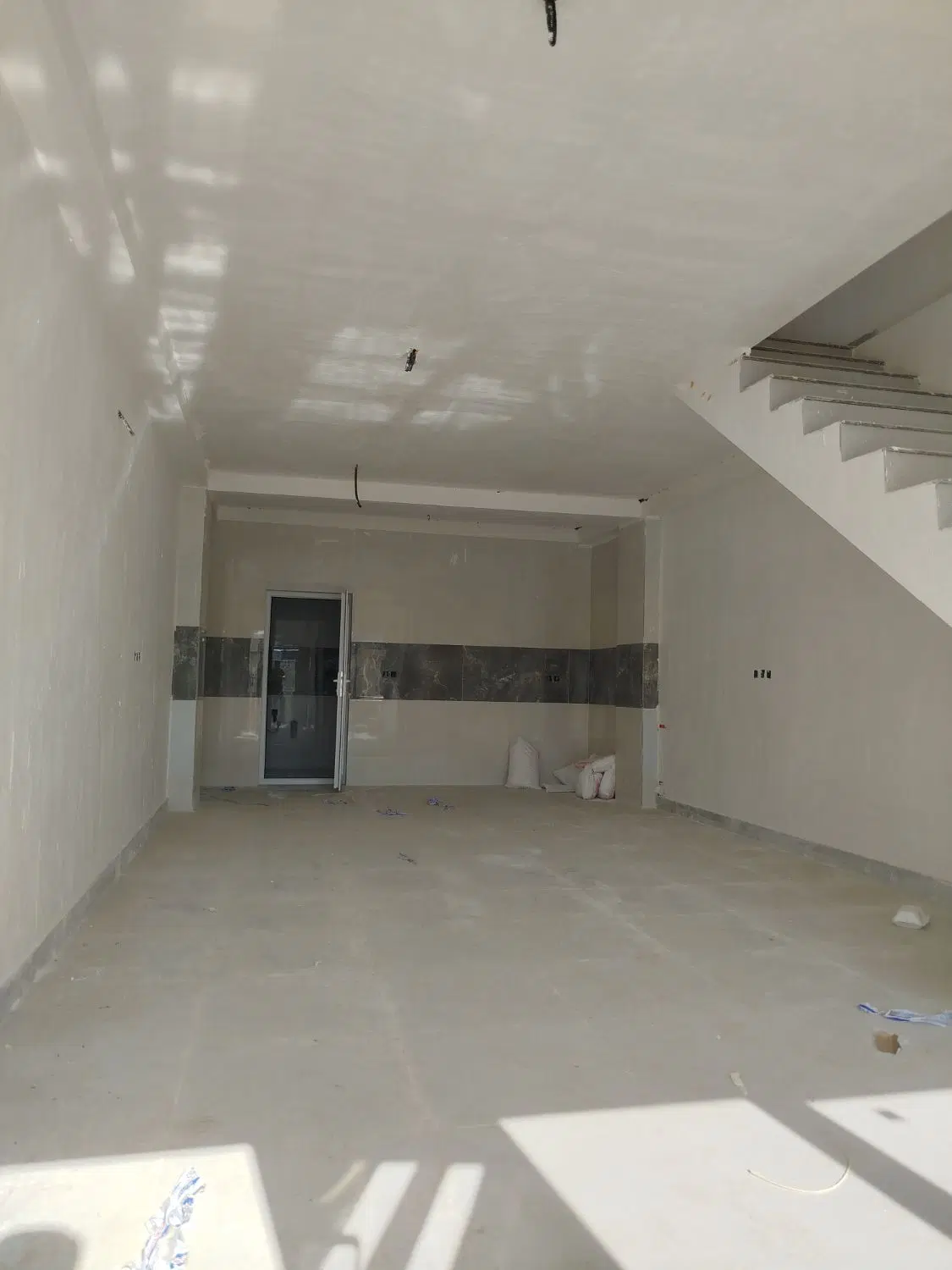 ایثار معلم ویلایی