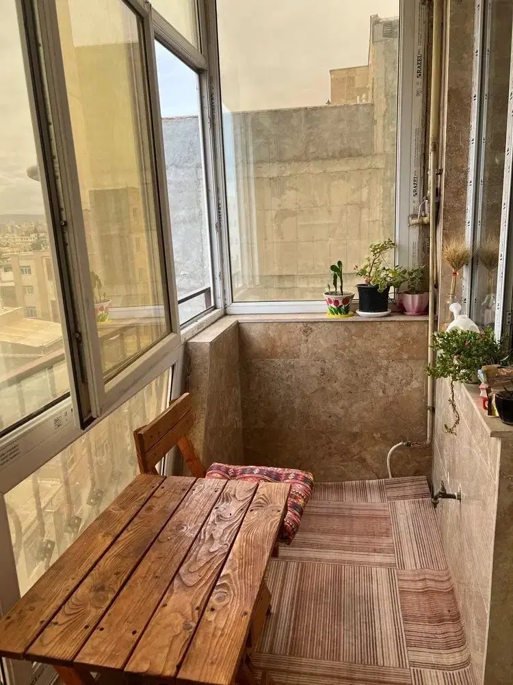 آپارتمان ۲خوابه ۱۰۰متردونبش بانورگیری عالی ودلباز