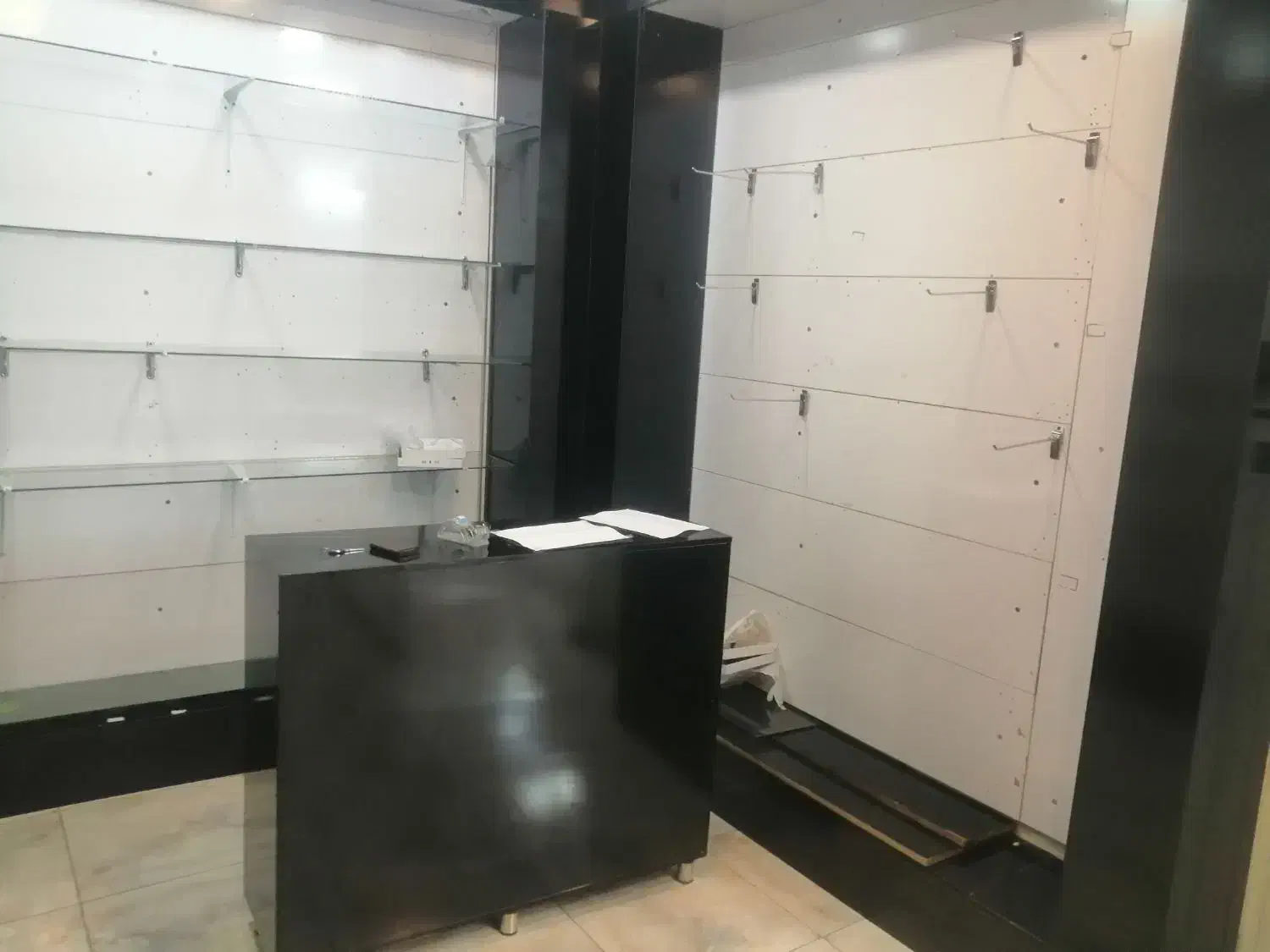 مغازه ۲۰متری  پاساژ نور چشم پاساژ