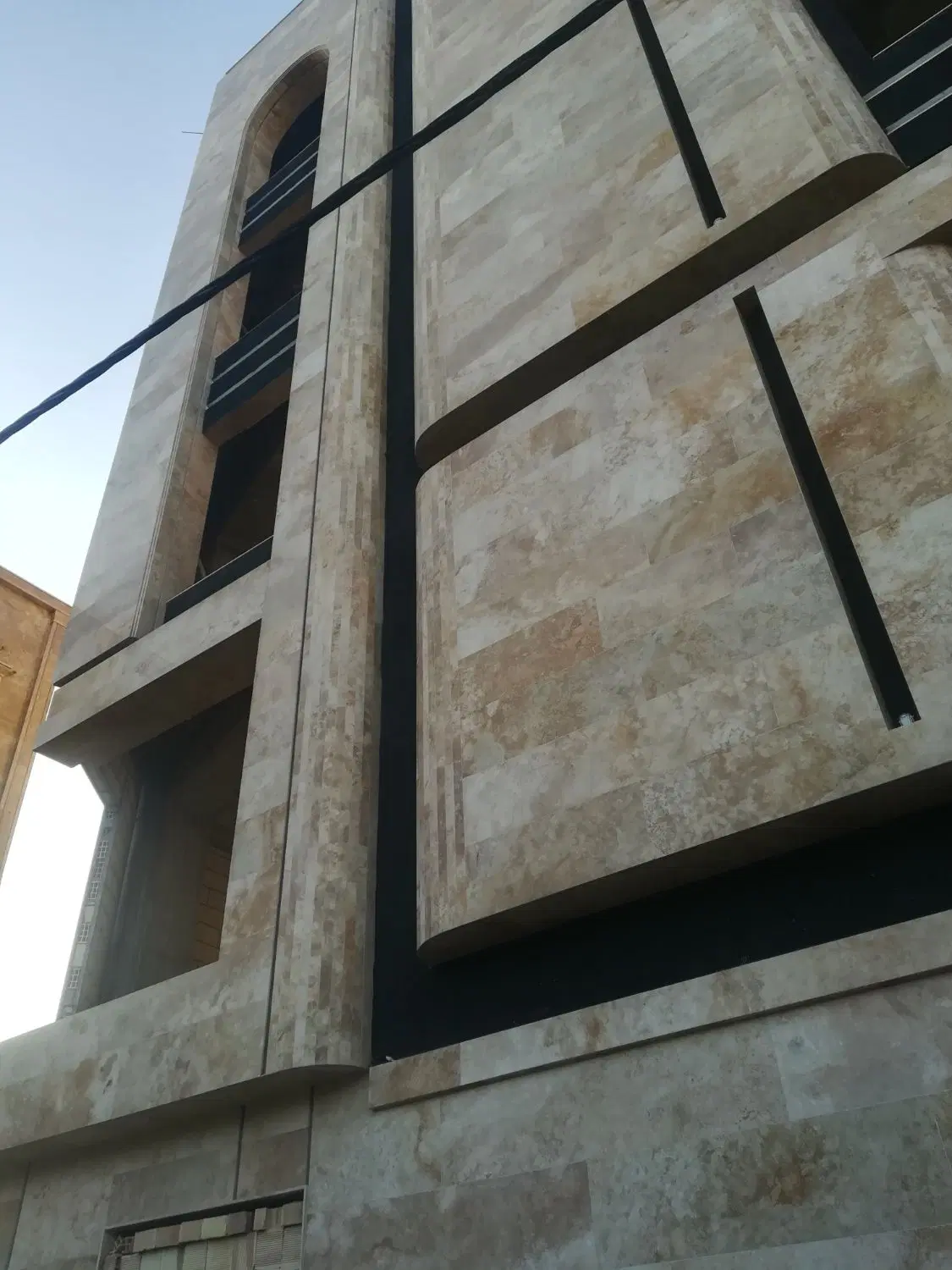 تک واحدی 202 متری عالی آباد
