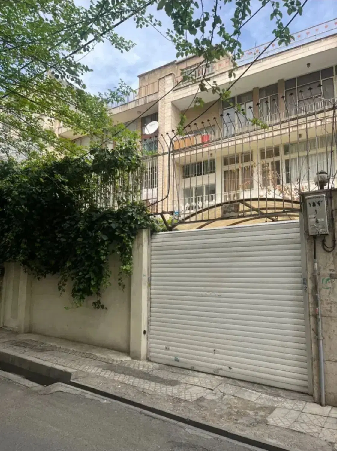 ۱۳۵ متر ملک کلنگی، خ پیروزی ،دو طرف تجمیع ب