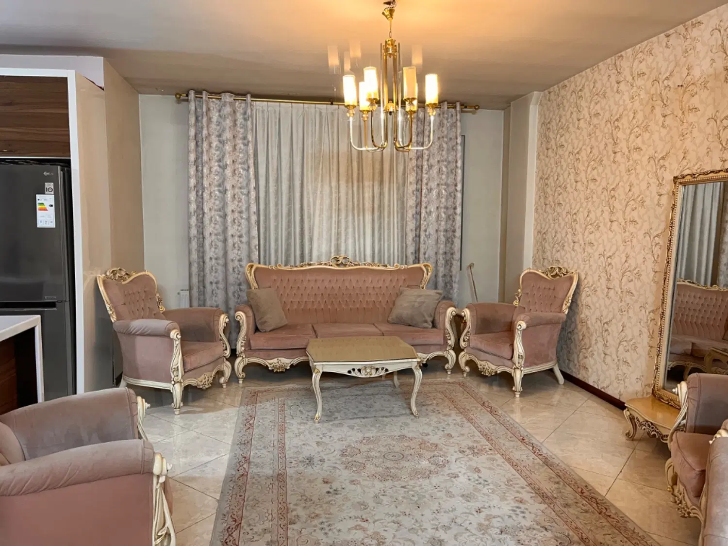 ۱۰۲متری دوخوابه  فول امکانات