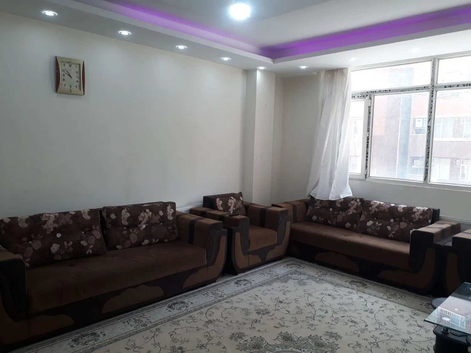 ساختمان فراز پایانه 95 متری دو خوابه