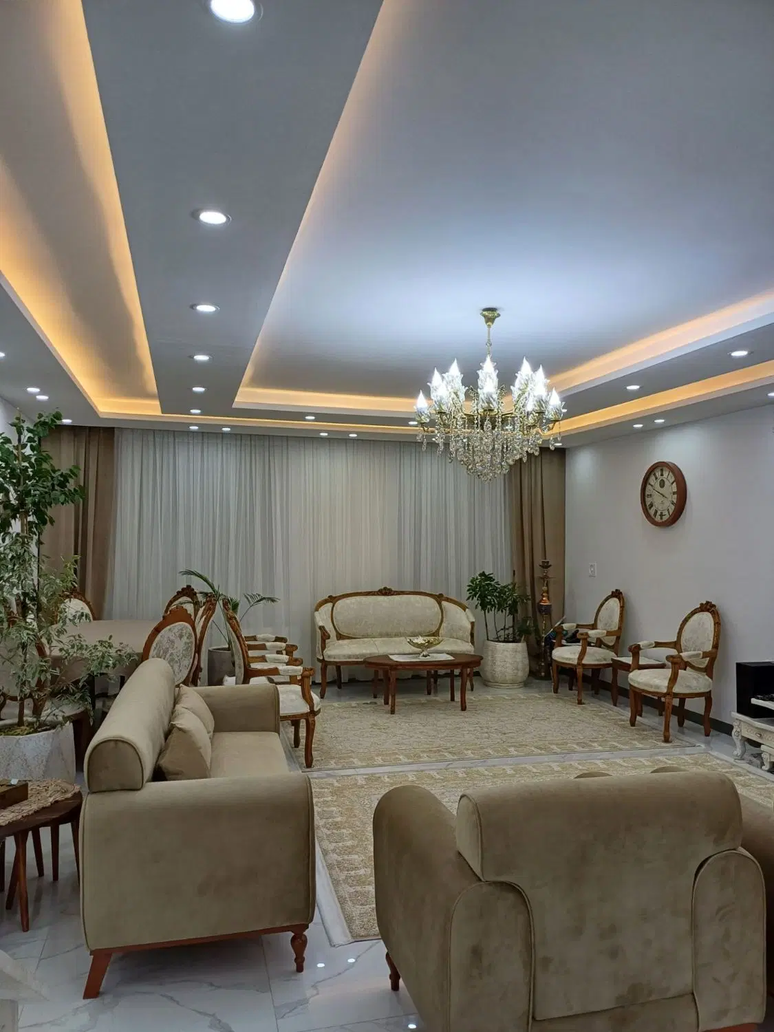 ۲۰۰عمارتی بی نظیر مخصوص خاص پسندان