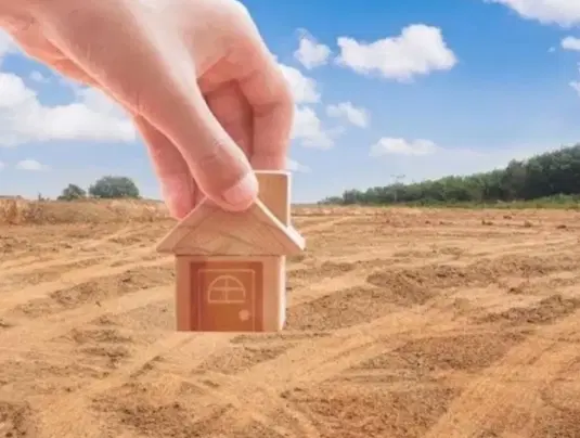 یک قطعه زمین در خانقاه