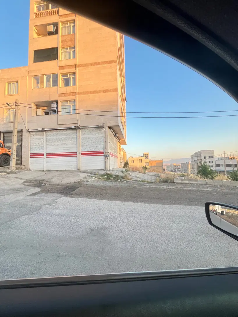مغازه دانش
