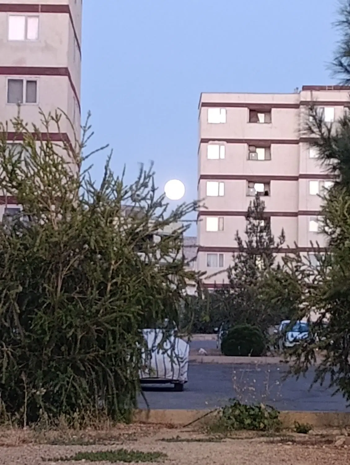 آپارتمان ۲ خواب ویلایی ۲ خواب