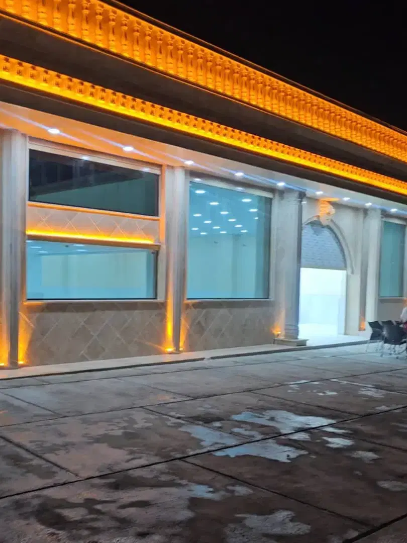 اجاره مجتمع ۱۴۰۰ متری مناسب کافه رستوران وجشن شادی