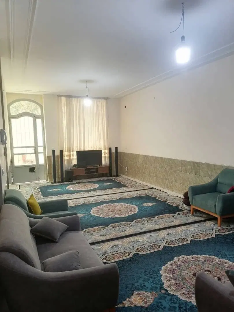 اجاره منزل مسکونی طبقه دوم ورودی مستقل