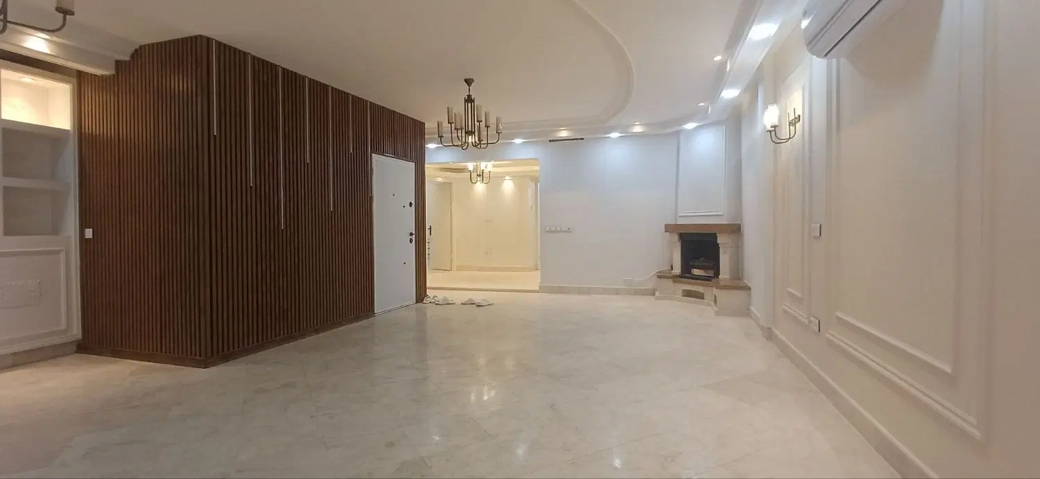 آپارتمان ۱۱۰ متر دو خواب هنرستان