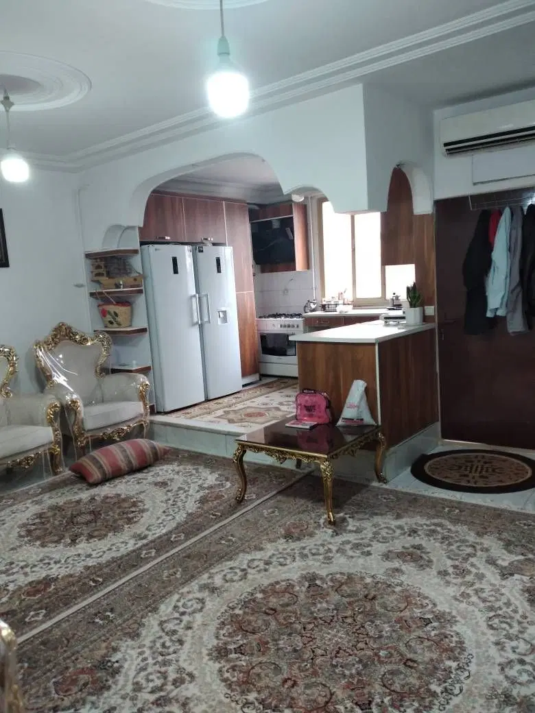 فروش واحدآپارتمان ۸۲ متری خوش نقشه