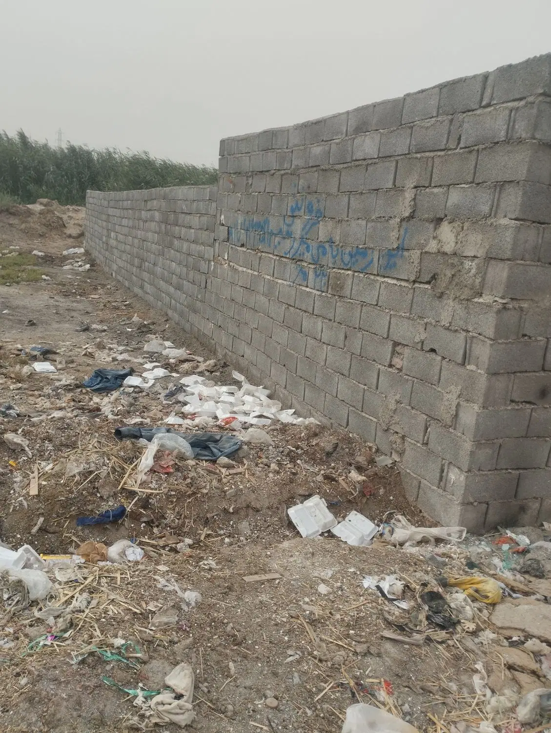 زمین دایی اباد
