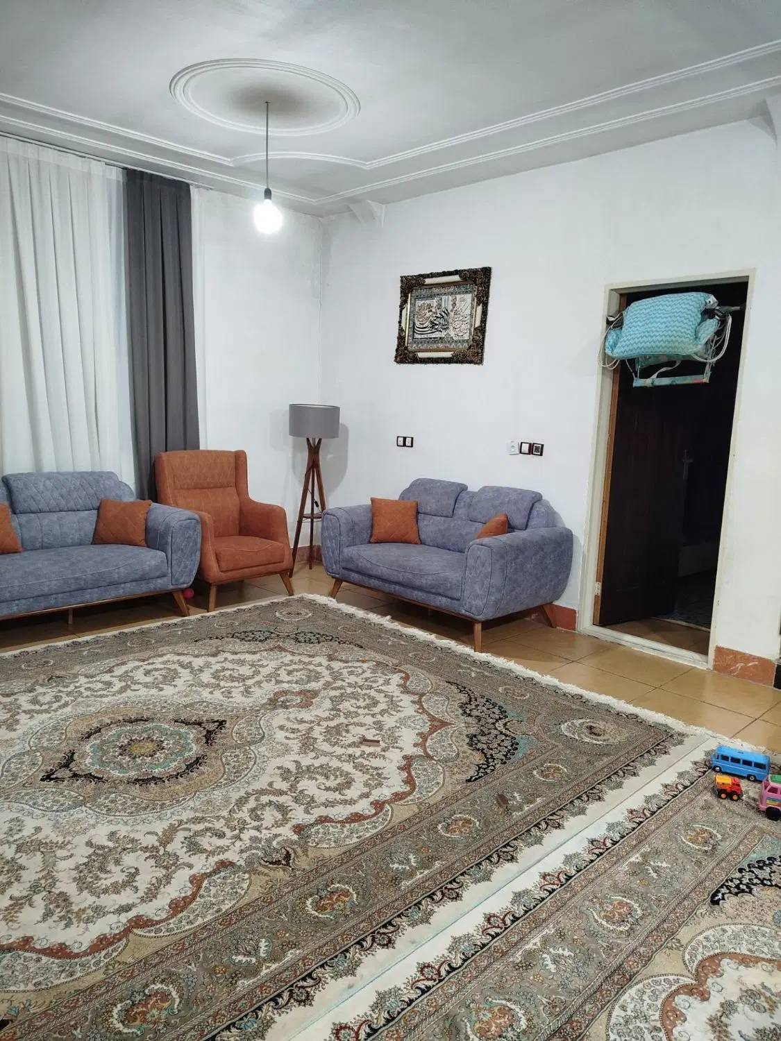 اپارتمان گلدشت شرقی