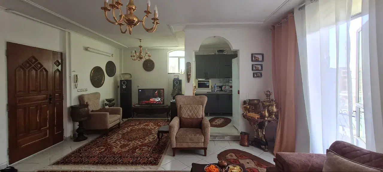 آپارتمان ۸۰ متر آزادی