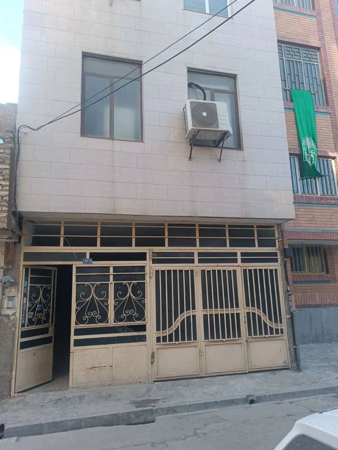آپارتمان در سمت طبرسی شمالی ۵۰کنارمسجد