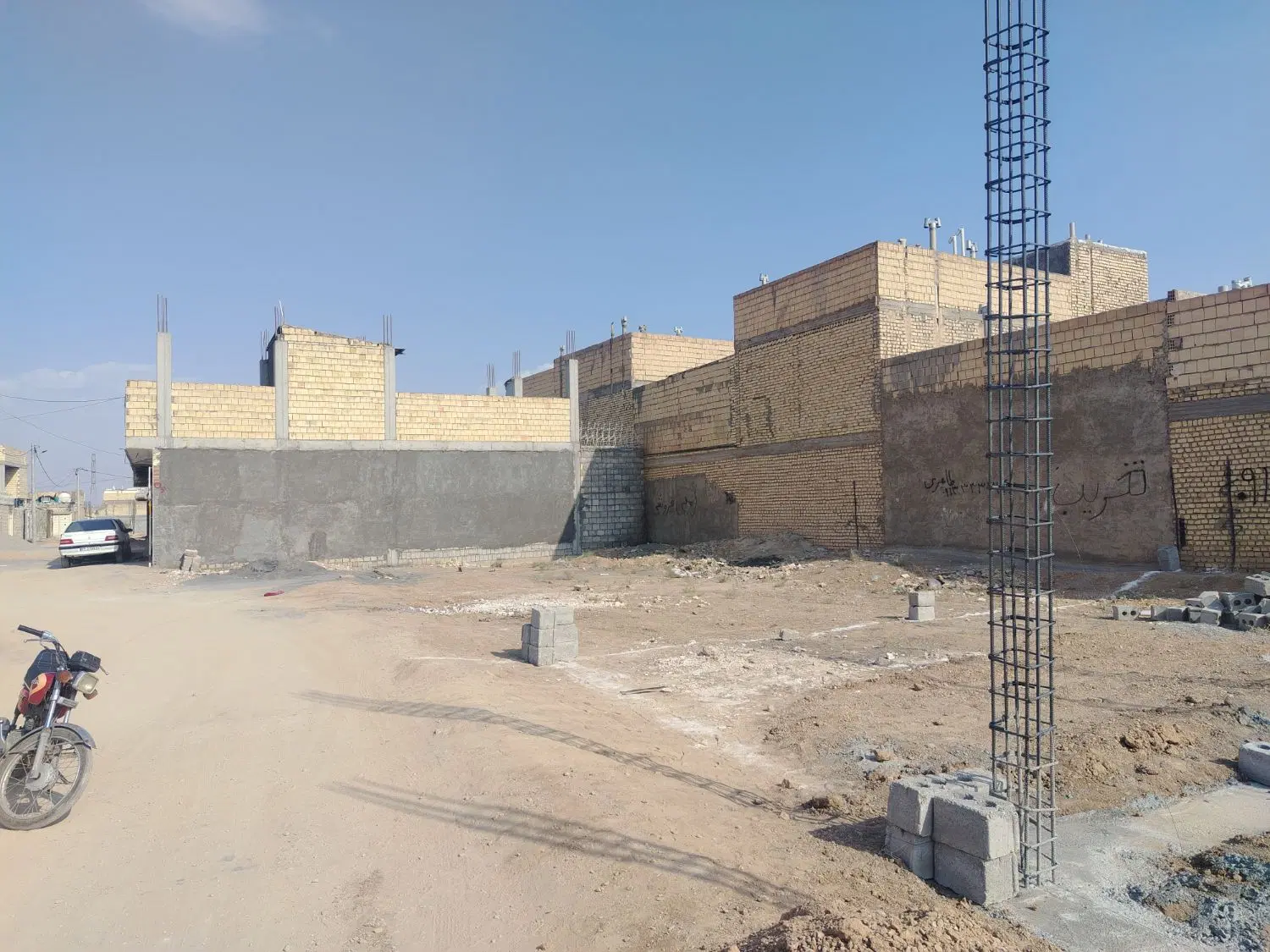 زمین جنوبی 81متری نقلی