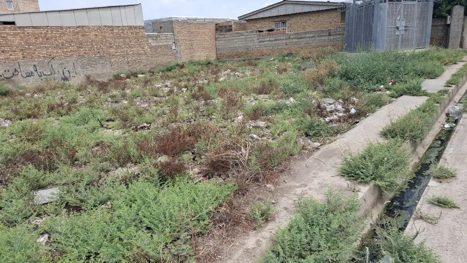 زمین مسکونی