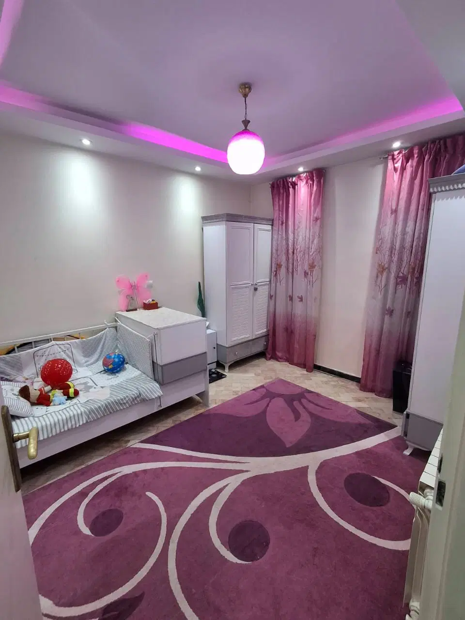 آپارتمان ۷۳متری عدل جنوبی