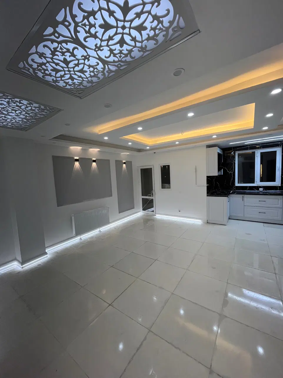 اطلس پرند خوش ساخت دو واحدی ۹۰متری