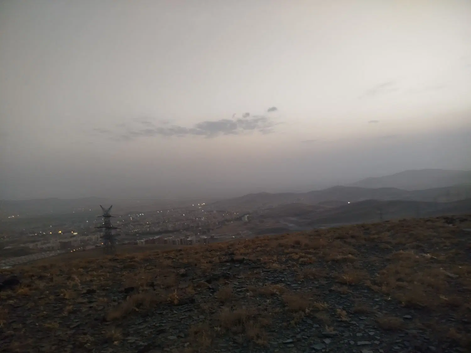 زمین ۲۲۰ متری حاجی آباد