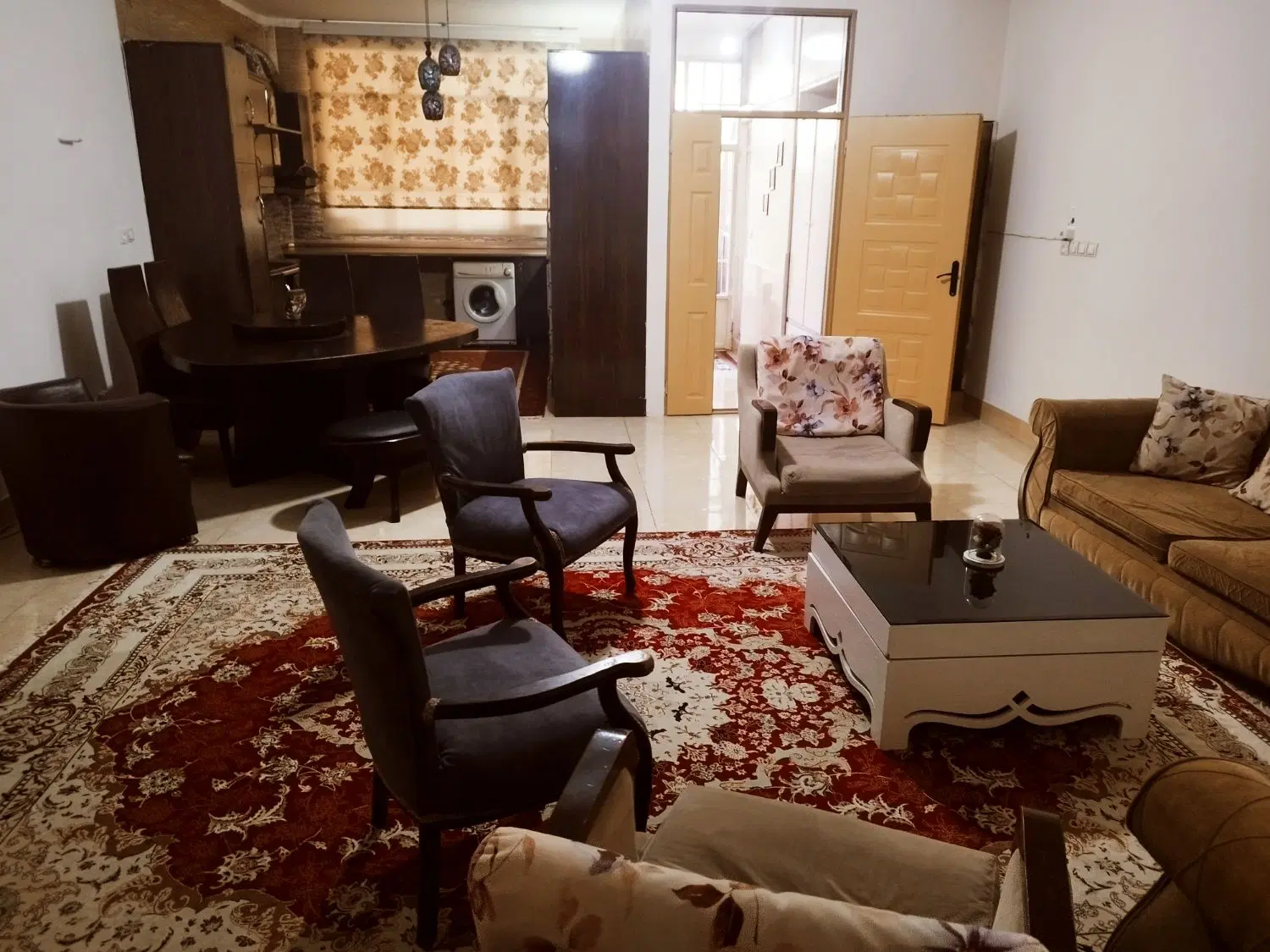 سوییت دو خوابه